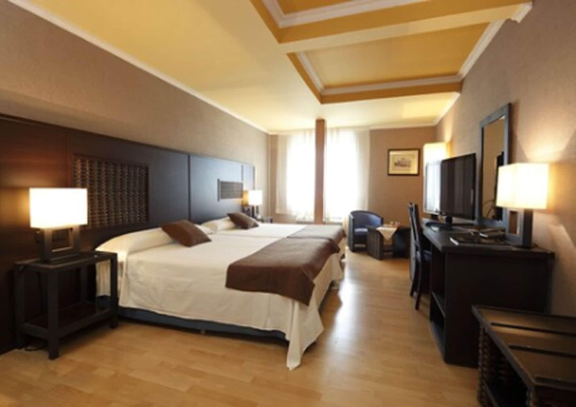 Hotel Spa Congreso Teo Exteriör bild